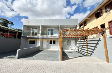 Sobrado NOVO 2 dormitórios comprar bairro Desvio Rizzo 