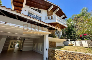 Casa 3 dormitórios comprar bairro Colina Sorriso