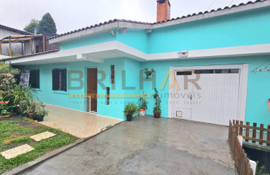 Casa 4 dormitórios para comprar no Cidade Nova