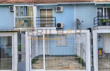 Sobrado duplex  02 dormitórios semi mobiliado comprar bairro Santa Lucia