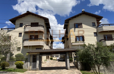 Sobrado triplex 4 dormitórios comprar bairro Colina Sorriso